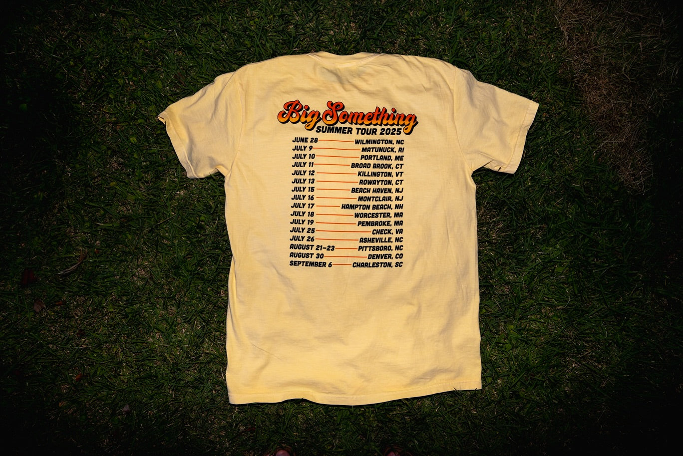 T-SHIRT: Summer Tour 2025 (Yellow)