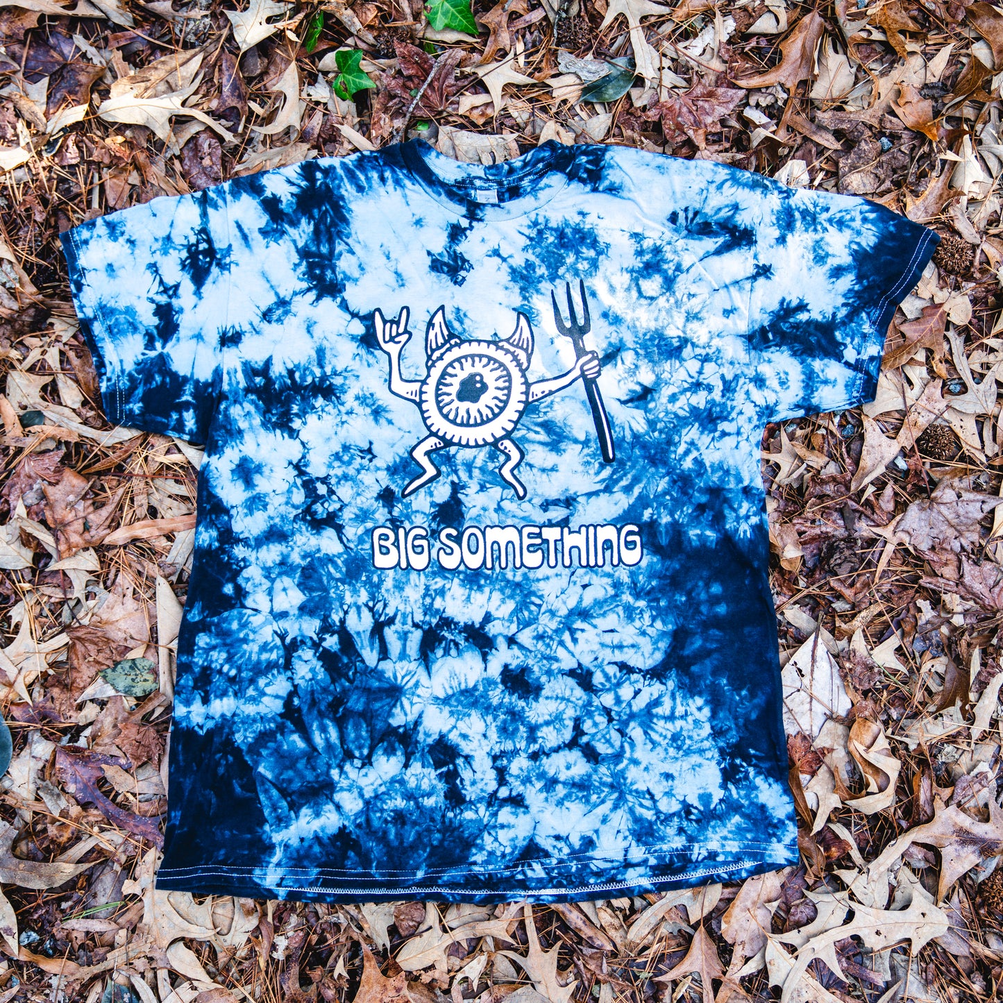 T-SHIRT: Blue Crystal Evil Eye Tie Dye