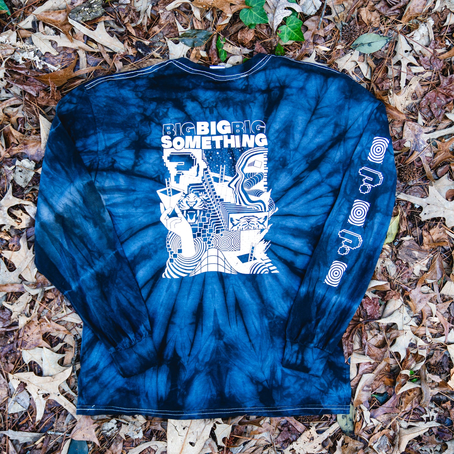 LONG SLEEVE: Wormhole Tie Dye (Spider Navy)